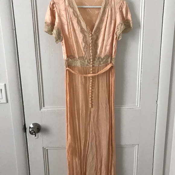 Antique Silk Dressing Gown - Picture 2 of 4